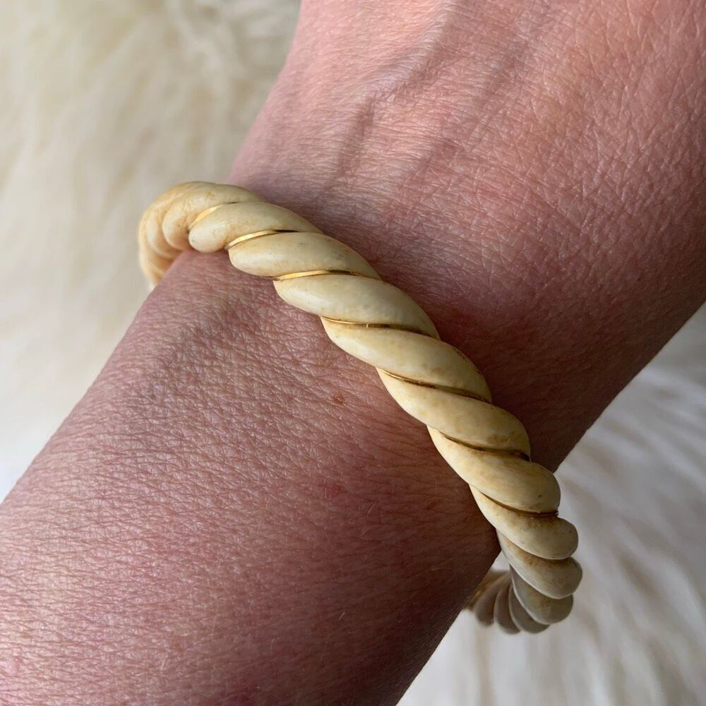 VINTAGE Bone & Gold Inlay Bracelet - Picture 2 of 6